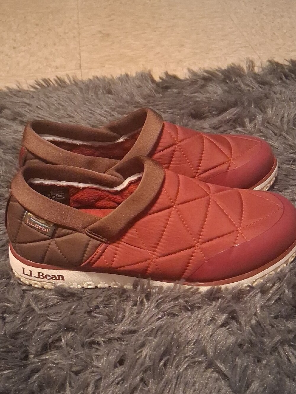 L.L. Bean Quilted Slip-On Shoes in Burgundy with Brown Trim - Picture 2 of 8